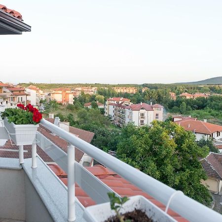 Hiora Apartments Vasiliko Tsarévo Extérieur photo
