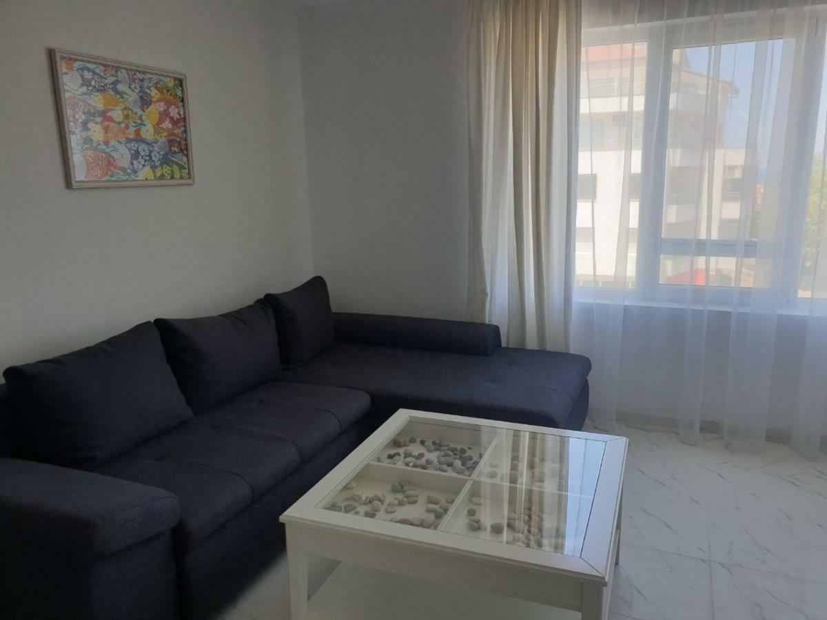 Hiora Apartments Vasiliko Tsarévo Extérieur photo