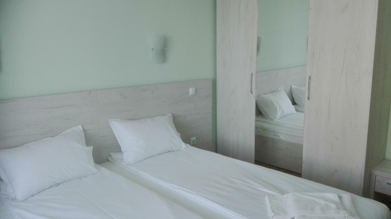 Hiora Apartments Vasiliko Tsarévo Extérieur photo