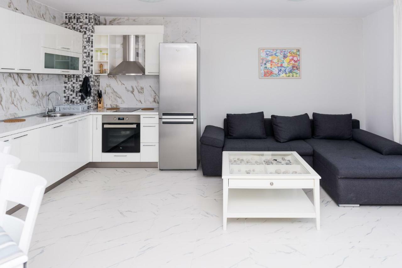Hiora Apartments Vasiliko Tsarévo Extérieur photo
