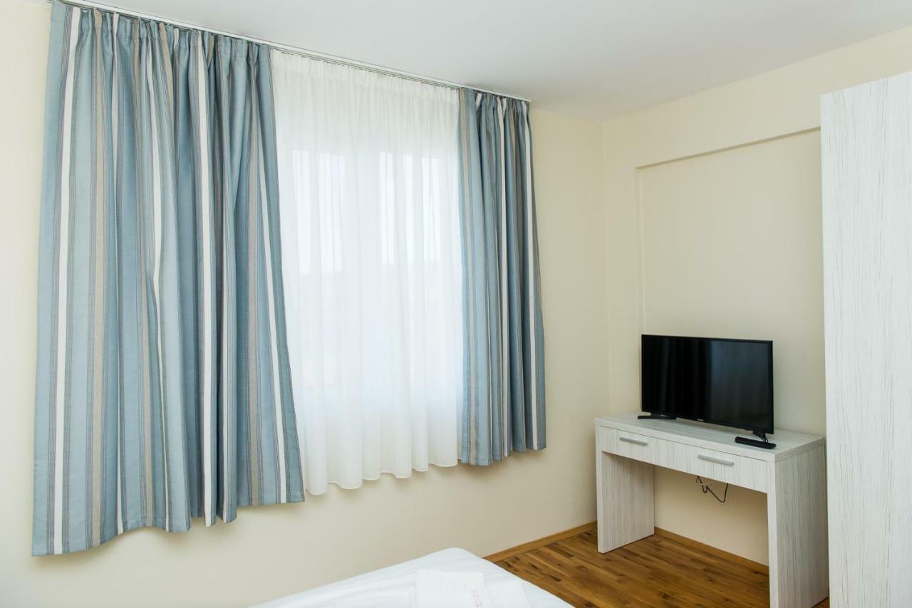 Hiora Apartments Vasiliko Tsarévo Extérieur photo