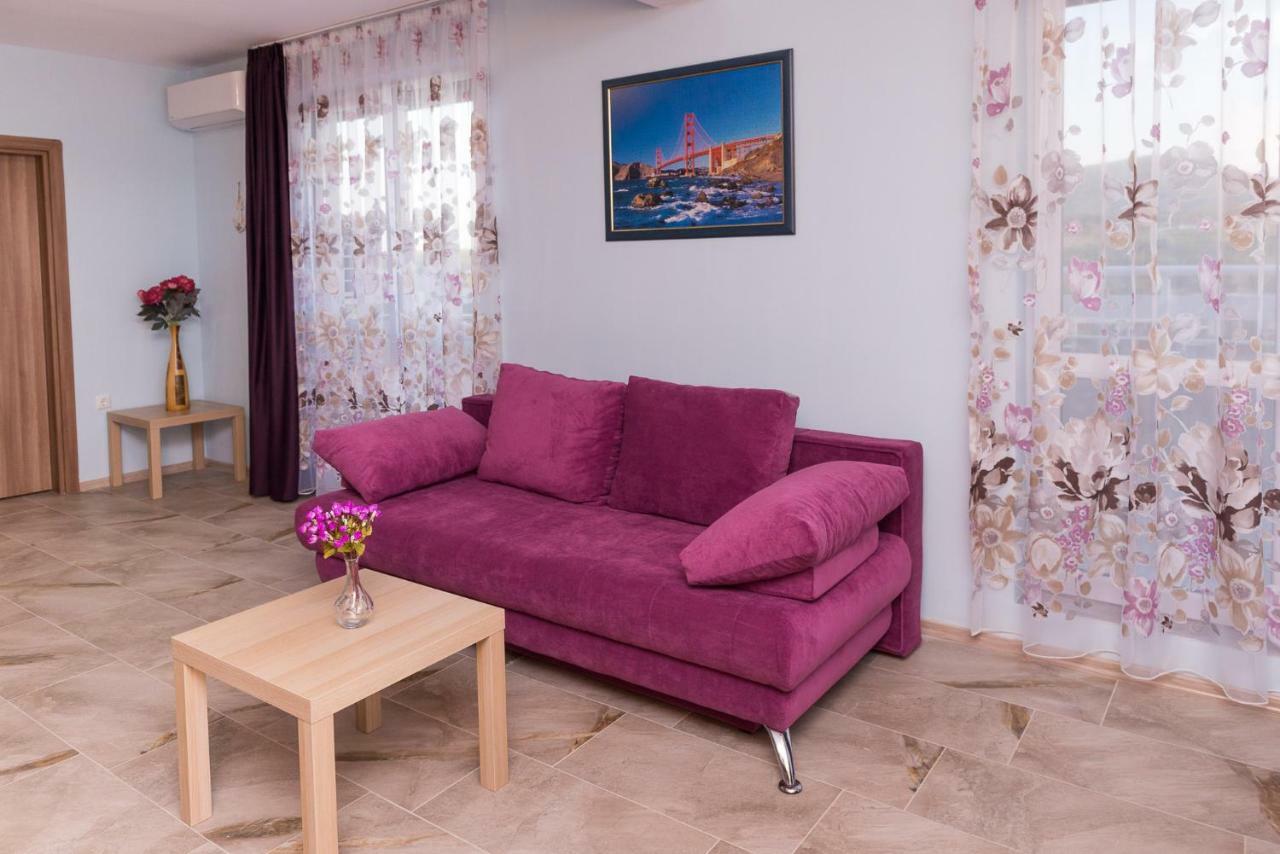 Hiora Apartments Vasiliko Tsarévo Extérieur photo
