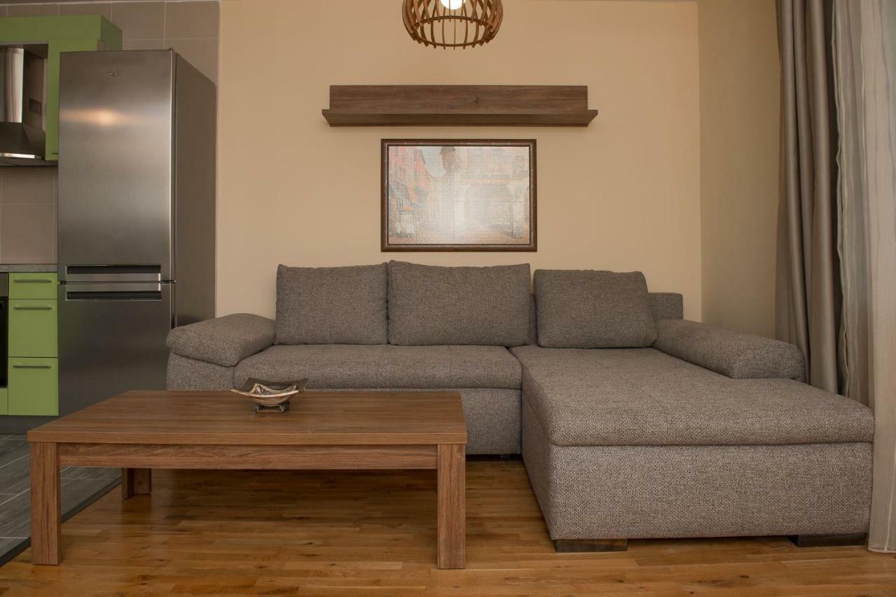 Hiora Apartments Vasiliko Tsarévo Extérieur photo